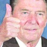 REAGAN, ÍDOLO SOCIALISTA: Quién lo iba a decir, pero el presidente republicano ha sido envidiado por los socialistas por su contundencia con los controladores