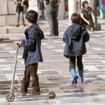 La Junta defiende que prefiere «errar por exceso antes que por defecto» al retirar menores