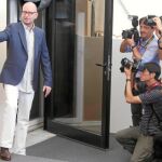 Cuarentena. La apocalíptica cinta de Steven Soderbergh inquietó al público de la Mostra, que pudo ver el rapado que luce Matt Damon (abajo)