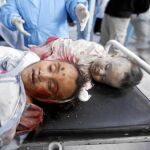 El régimen libio afirmó que al menos 15 personas murieron durante los bombardeos.