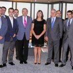 Isidro Fainé, Estela Gallego y Juan María Nin, en el centro, con todos los galardonados