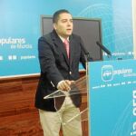 El PP acusa a ZP de dedicar el dinero de las inversiones en burocracia
