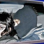 La Policía Nacional detuvo ayer a una de las responsables de segundo nivel de Segi, Izaskun Goñi Juárez, de 23 años, en el barrio pamplonés de Alsoain