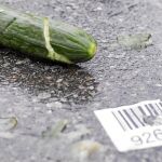 La crisis del pepino se ha extendido por toda Europa. En la imagen, el suelo de un mercado mayorista de Viena