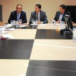Rafael González Tovar, Antonio Sevilla y Francisco Jódar unieron criterios y esfuerzos para ayudar a los vecinos de Lorca que perdieron su vivienda a consecuencia de los seísmos