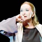 Nuria Espert en un momento dramático de la obra
