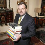 «La democracia es incompatible con los islamistas.»