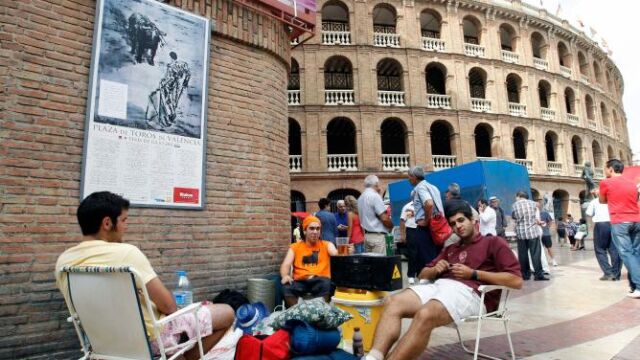 Los aficionados, ante el coso valenciano