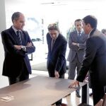 Camps y Rambla durante su visita Andreu World en Chiva