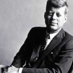 Kennedy es uno de los personajes de esta novela