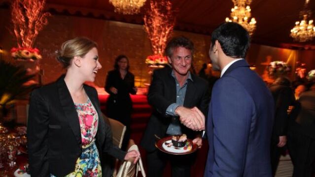 Scarlett Johanssen, Penn y el Príncipe Mohammad Bin Hamad