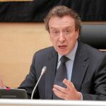 El portavoz, José Antonio de Santiago-Juárez, explica las peticiones que acordó el presidente de Castilla y León con los representantes políticos