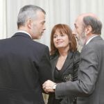 Rubalcaba, con el secretario de Estado de Seguridad, Antonio Camacho
