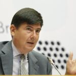 Manuel Pimentel ha ejercido de árbitro entre AENA y los controladores