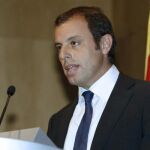 Rosell provoca la primera polémica