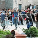 Los radicales destrozan Barcelona en una violenta jornada de huelga