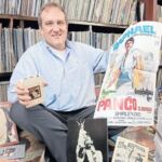 Luis Alejandro Navas, con todos sus recuerdos de Raphael (Foto: eltiempo.com)