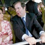 Juan Vicente Herrera y Magdalena Álvarez, cuando ésta era ministra de Fomento, visitando una obra en Burgos
