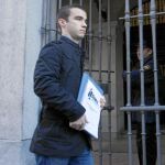 Pablo Yáñez, presidente de ANLL, en la entrega del informe