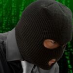 Un hacker ejecutando un cibertaque