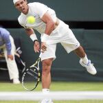 Nadal, que se medirá en tercera ronda al luxemburgués Muller, practicó durante 90 minutos su servicio con Feliciano López