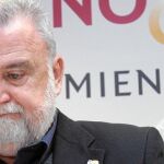 El delegado de Infraestructuras para la Sostenibilidad, durante su rueda de prensa sobre el plan municipal «Sevilla, ciudad ciclista con seguridad»