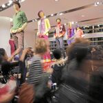 Los grandes almacenes Uniqlo son uno de los grandes incluidos en la «lista negra»