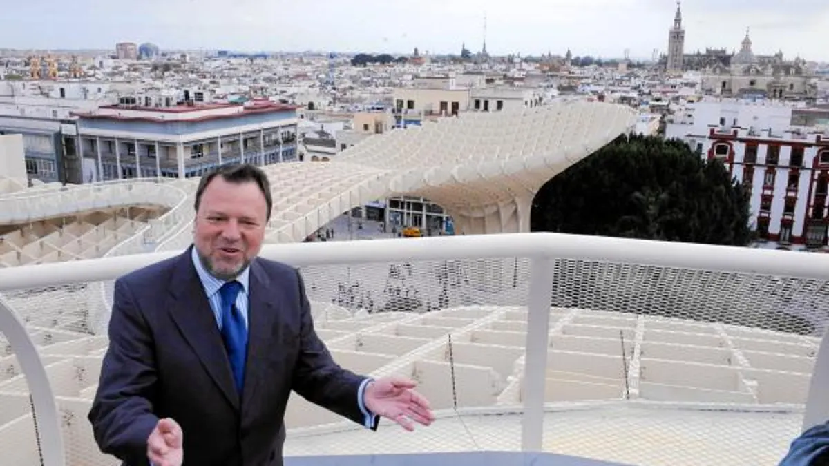 Monteseirín, por fin, inauguró el Metropol Parasol