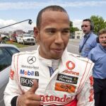 Hamilton, multado con 500 dólares