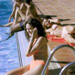 El 62% de los españoles sigue conectado al trabajo en vacaciones