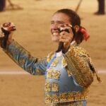 Conchi Ríos pasea las dos orejas en las nocturnas de Las Ventas