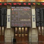 El Ibex sube el 2,53% y recupera el nivel de 7.800 puntos