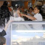 El sector Servicios lideró la creación de empleo, con una reducción de 2.088 parados en la Región de Murcia