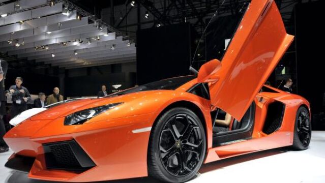 Imagen de un Lamborghini Aventador LP700-4, durante la 81º edición del Salón del Automóvil de Ginebra (Suiza)