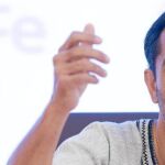 El cirujano valenciano, ayer, ante los medios de comunicación