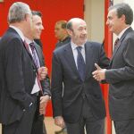 El presidente del Gobierno, José Luis Rodríguez Zapatero, con Alfredo Pérez Rubalcaba