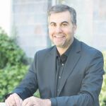 Carlos Alsina: «Leo en la bici para no aburrirme»