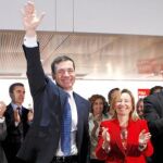 Tomás Gómez presentó a los componentes de su candidatura, ayer en El Retiro