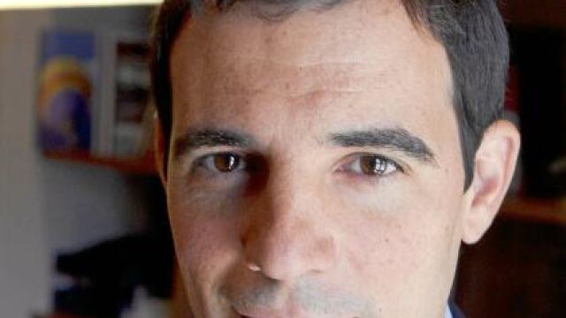 «Los ciudadanos están hartos de pagar y no tener servicios»