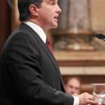 Joan Laporta en la tribuna del Parlament