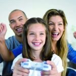 Es muy importante que los padres conozcan el sistema de calificación PEGI a la hora de comprar videojuegos adecuados para sus hijos
