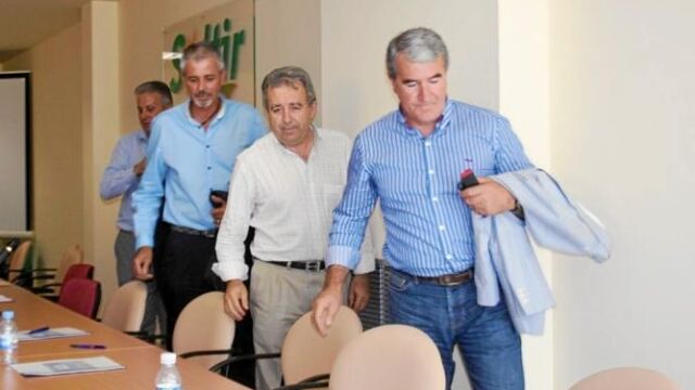 Ángel García, Antonio Galindo, Antonio Cerdá y Santiago Martínez antes de la reunión de Soltir celebrada ayer