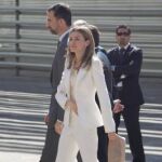 la Princesa volvió a optar ayer por el color blanco con un traje sastre con camiseta color crema y un bolso a juego, durante la inauguración del XVI Congreso de Jóvenes Empresarios