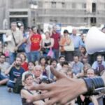 La asamblea de ayer en Sol estuvo dedicada a fijar los actos que los «indignados» realizarán durante la visita del Papa