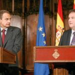 Zapatero y Hereu, en una imagen de archivo tomada en Barcelona