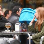 El perfil del fumador es diferente entre hombres y mujeres, ellos tienen entre 15 y 45 a&ntilde;os, y ellas entre 45 y 65 a&ntilde;os