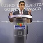 El lendakari compareció hoy ante la prensa en Vitoria