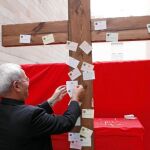 Una gran cruz albergará las oraciones por los perseguidos