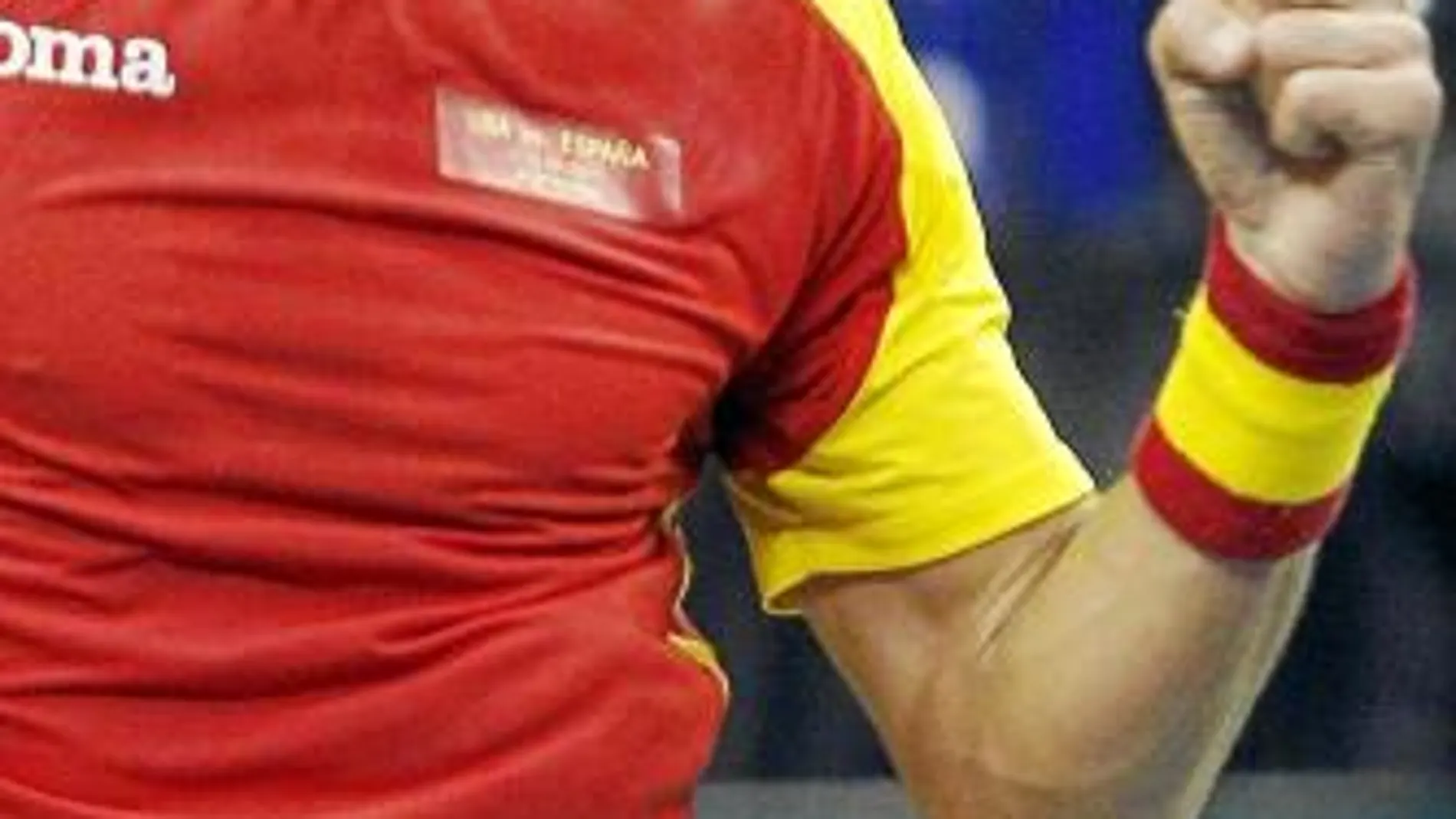 Feliciano López celebra uno de los puntos logrados ante Mardy Fish