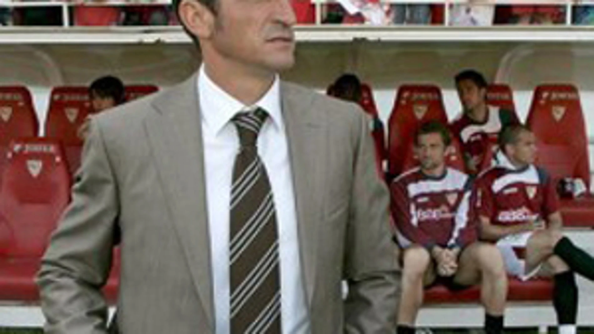 Manolo Jiménez durante su etapa como entrenador del Sevilla.